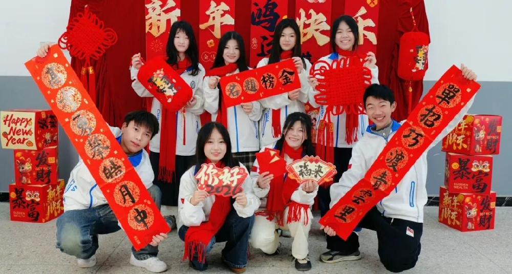 除夕 | 爆竹迎新春 举杯敬此年