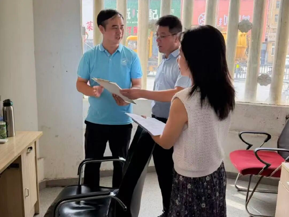 精准督导查细节 严守防线护开学 | 南昌市教育局领导实地调研督导学校秋季开学工作